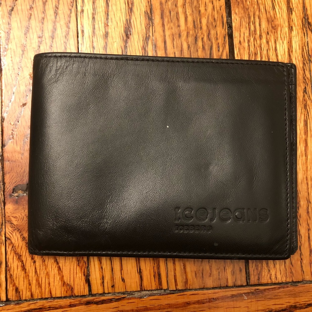 Icejeans leather bifold wallet